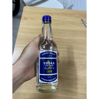Rươu VODKA VIỆT NAM