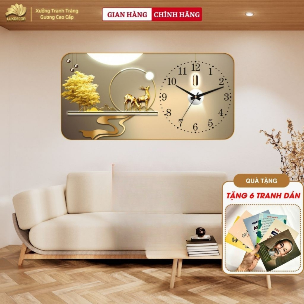 Tranh Đồng Hồ Tráng Gương LUXDECOR Hươu Tuần Lộc Vàng treo tường phòng khách cao cấp in UV 5D