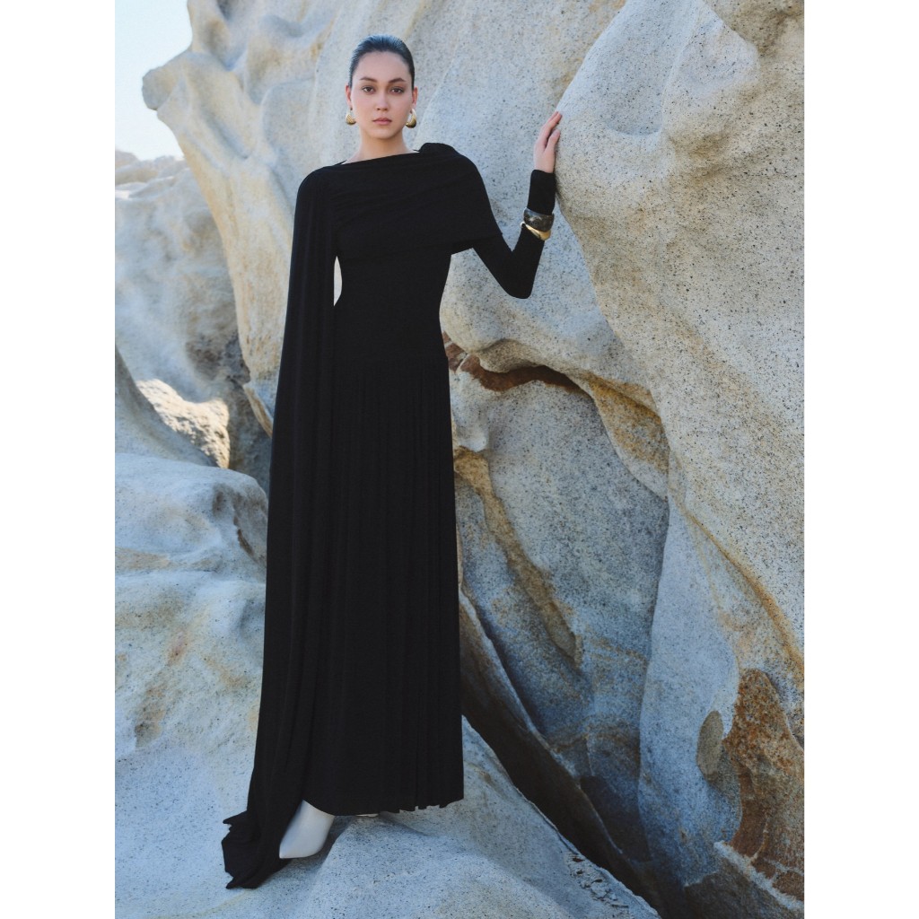 Đầm Dáng Dài Nữ WHITE ANT Form Suông Cổ Thuyền DANNY DRAPED LONG DRESS 121500013