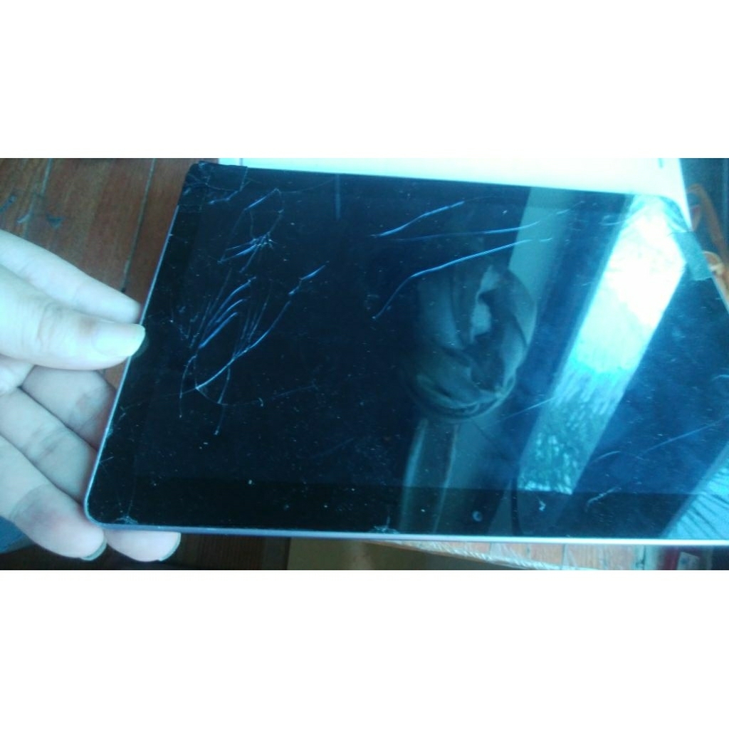 Máy tính bảng Huewei AGS L09 bị mật khẩu | BigBuy360 - bigbuy360.vn