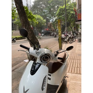 Kính chắn gió xe máy điện Vinfast EVO200