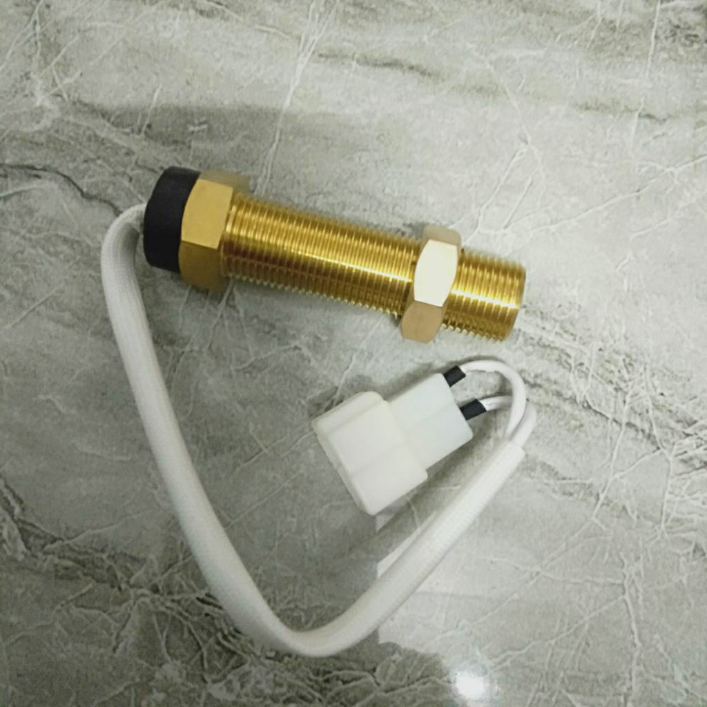 Cảm biến tốc độ  vòng tua động cơ diesel