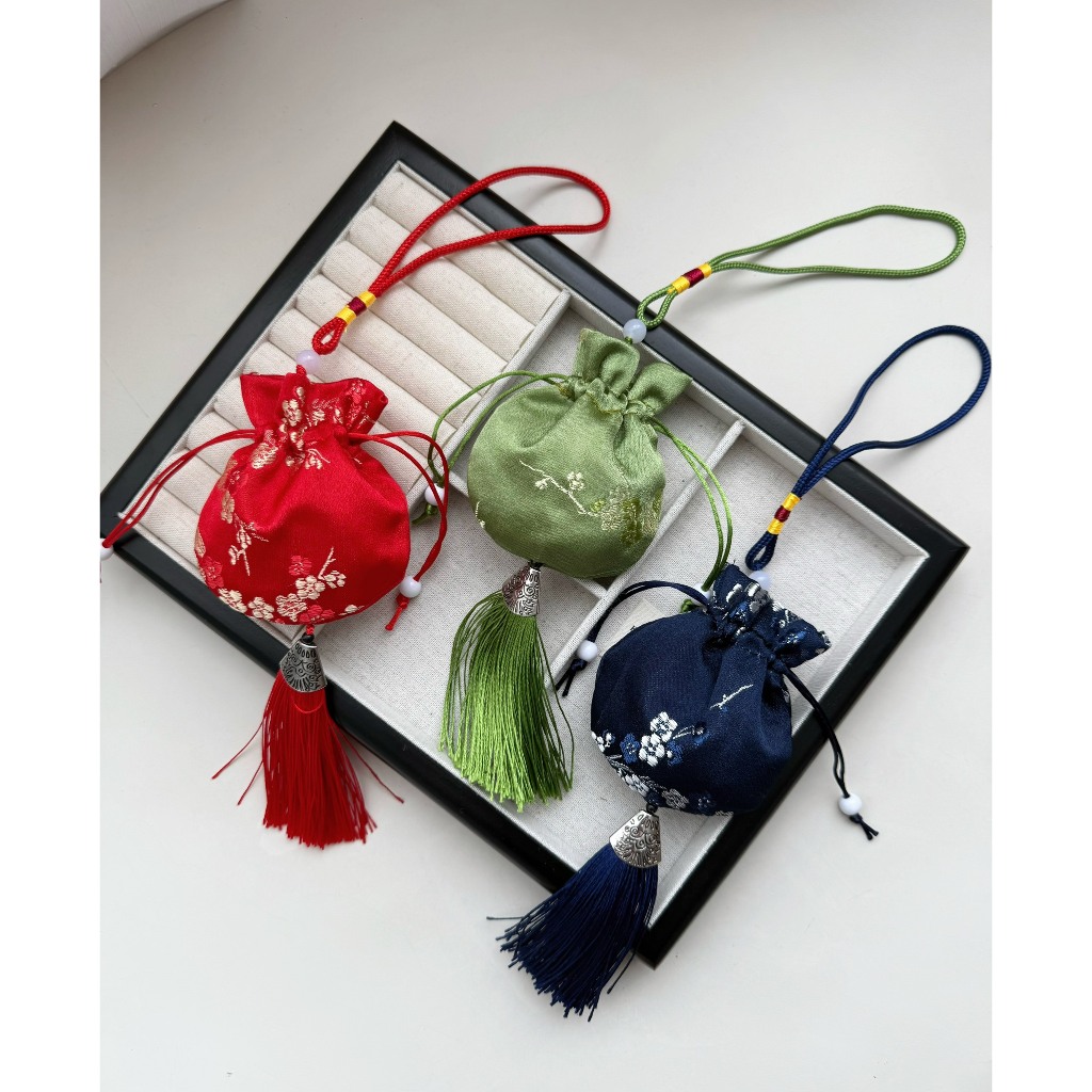 Túi gấm hoa rút mini tua rua Hàng có sẵn