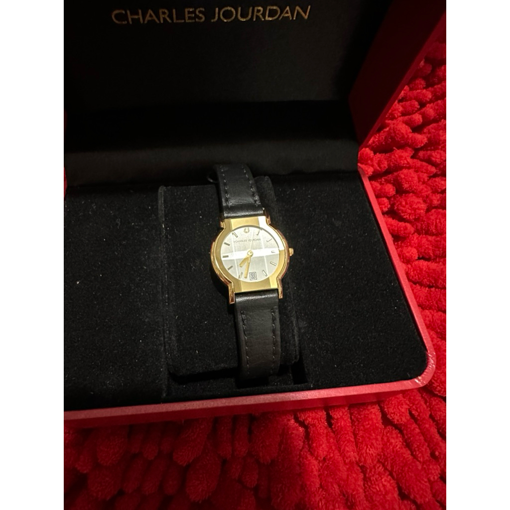 đồng hồ nữ chales jourdan thuỵ sỹ