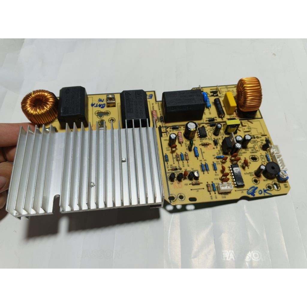 bo mạch nguồn của bếp từ đôi Batani EG338C mã SM-EMC tháo bếp