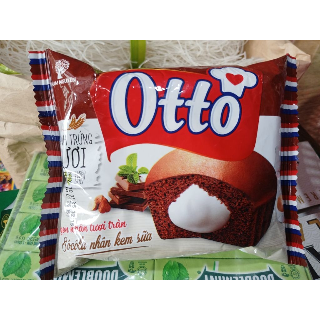 Bánh Trứng Tươi Sôcôla OTTO Nhân Kem Sữa