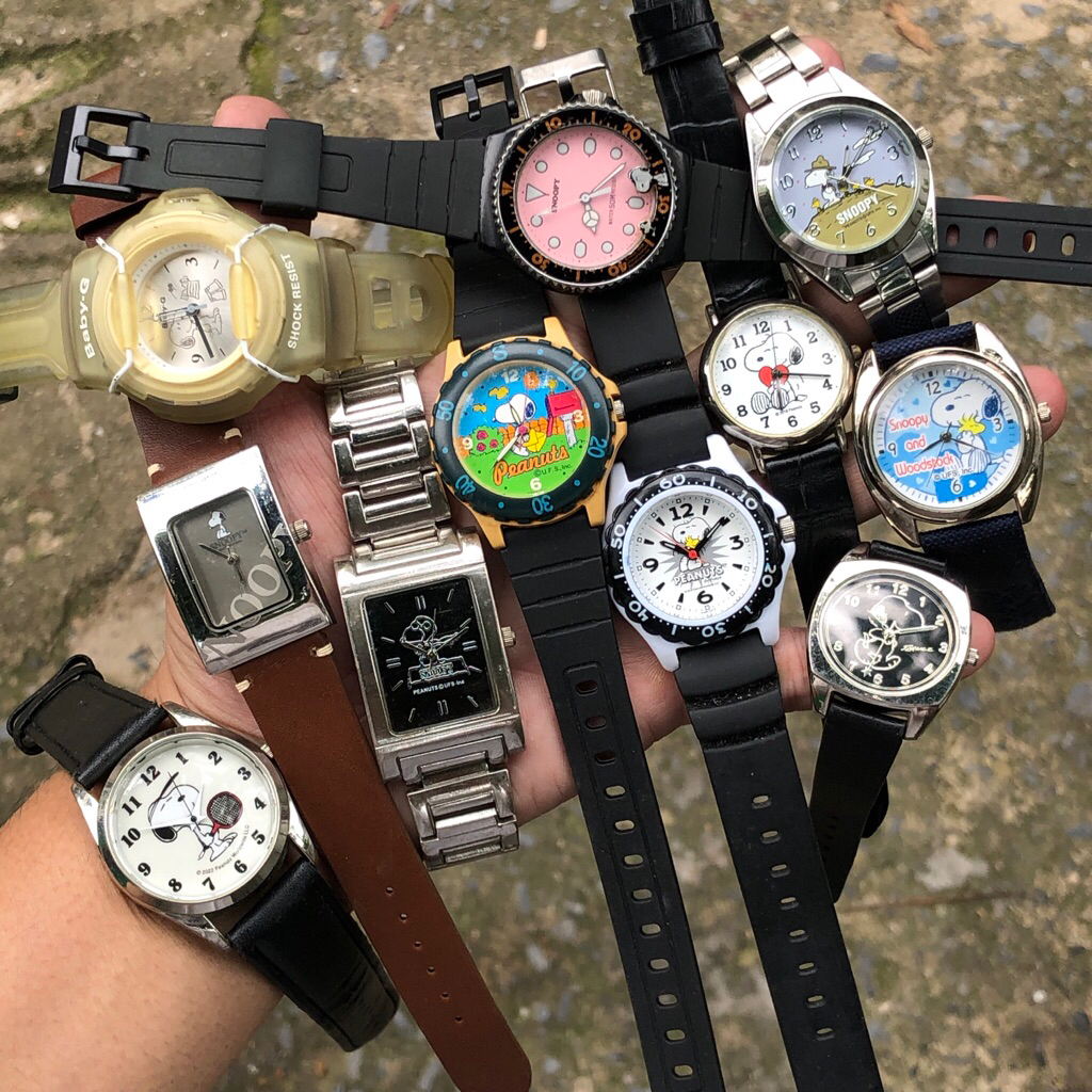 Đồng hồ Hoạt hình chó Snoopy đẹp kute