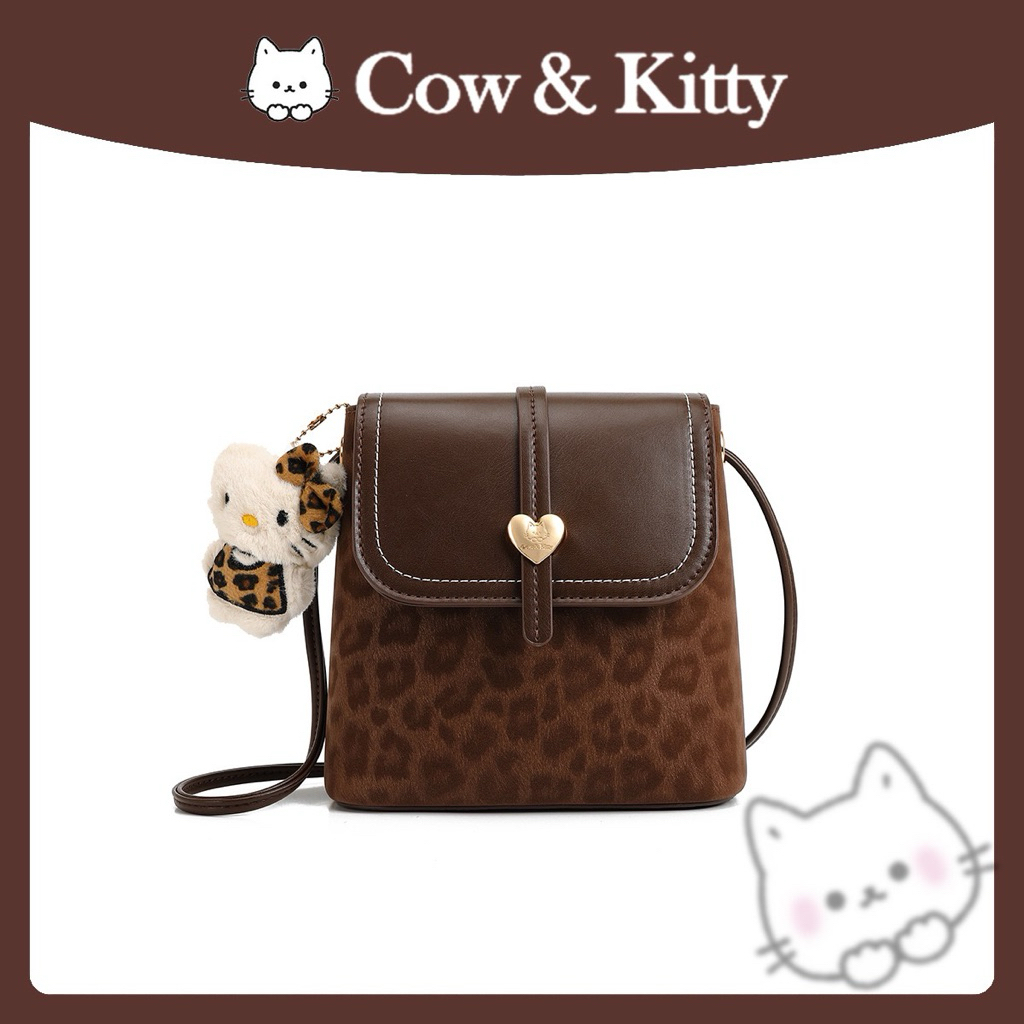 [HÀNG CHÍNH HÃNG FULL BOX ]Túi khuy trái tim mã 8002 Cow&Kitty  hoạ tiết da beo nâu mẫu mới 2025 siê