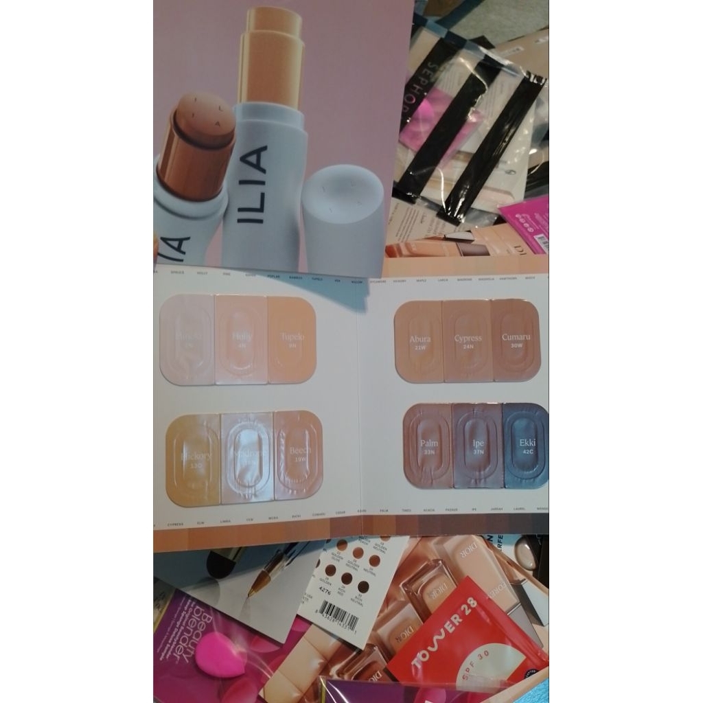 ( foundation) kem nền ilia mini 12 ô