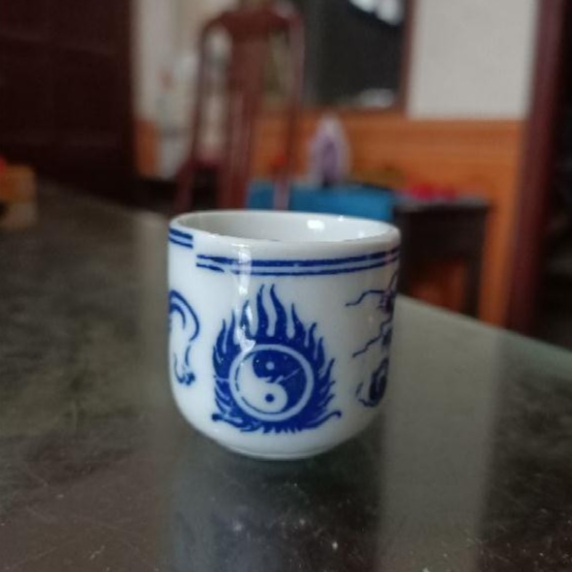 Chén thờ Hoa sen, Chén cúng sen , ly nước Hoa Sen men Lam ( 10 chén )