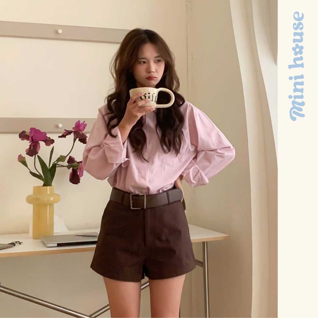 𝐌𝐢𝐧𝐢 𝐇𝐨𝐮𝐬𝐞 - Quần short nữ cạp cao vải mềm tone MÀU NÂU vibe thu đông basic | BigBuy360 - bigbuy360.vn
