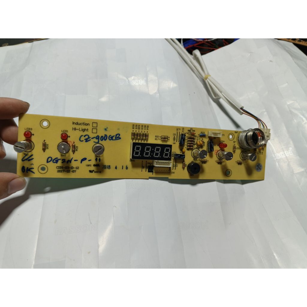 mạch điều khiển hiển thị loại 6 phím cảm ứng của bếp từ đôi Canzy CZ-900GB mã C2H-03-D-12