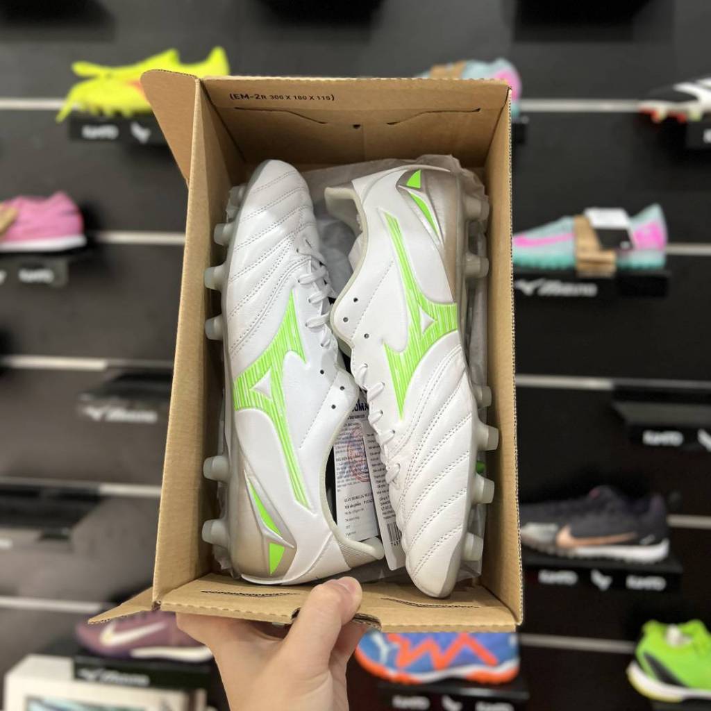 [Nhiều Màu] MIZUNO MORELIA NEO 4 PRO FG - Giày Đá Bóng Sân Cỏ Tự Nhiên Chính Hãng - Tặng Kèm Túi Tất