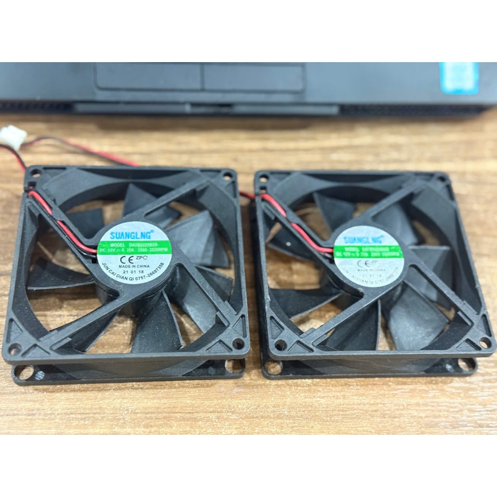 [LKB24-HANG-DC] Quạt Tản Nhiệt 12V DC 12x12cm ; Quạt làm mát 12V, quạt đầu dây có giắc cắm - LOẠI TỐ