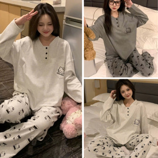  Sét Bộ Nỉ Nữ Thu Đông Dài Tay Hình Hello Kitty Chất Nỉ Bông 2 Màu -Áo Cổ Tròn Cài Cúc Kèm Quần Dáng Suông Mặc Thu Đông 