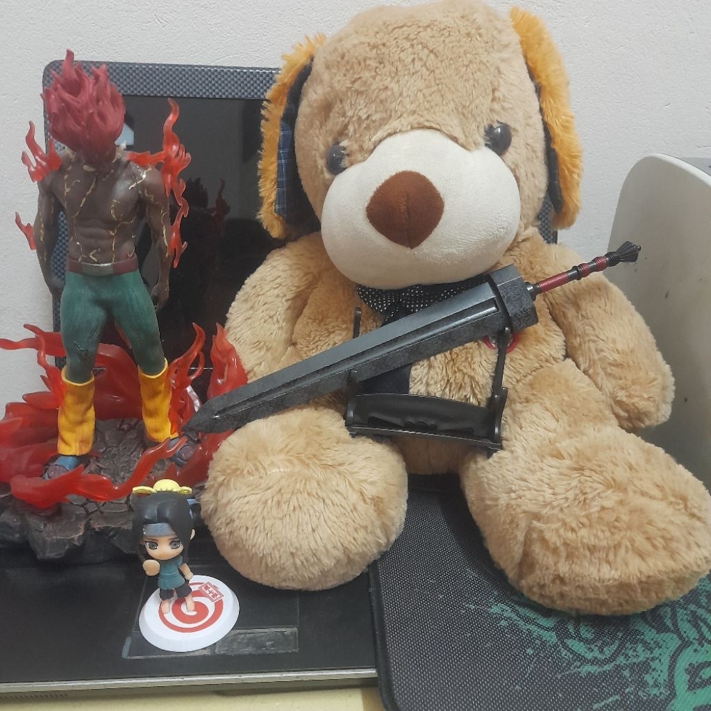 Mô hình Damascus game Elden ring 30cm.