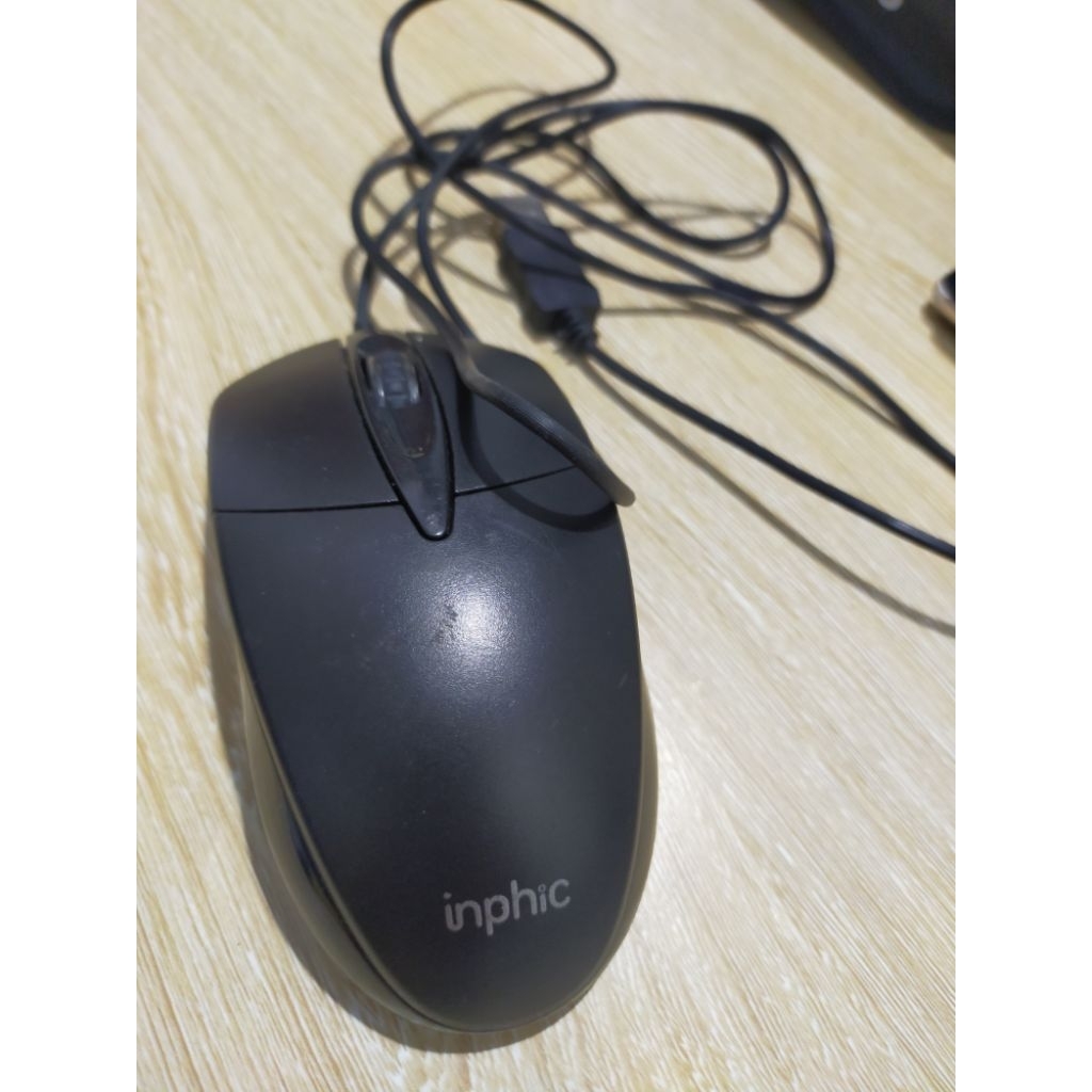 Chuột máy tính có dây inphic