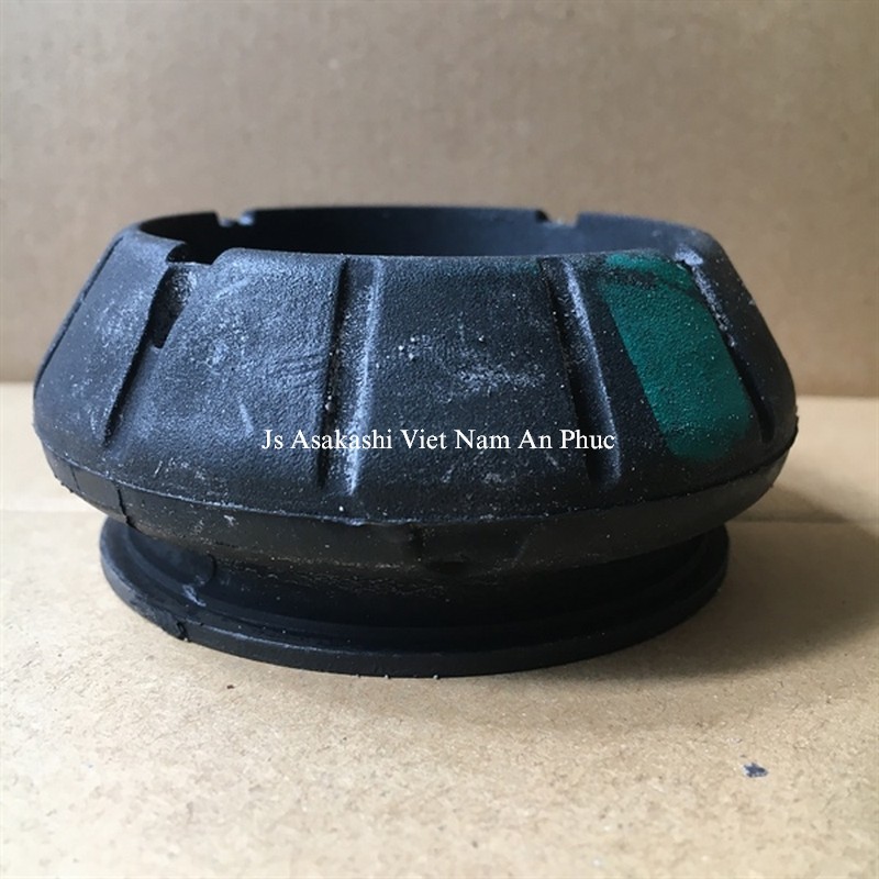 Bát bèo phuộc trước Suzuki Ertiga 2018-2023