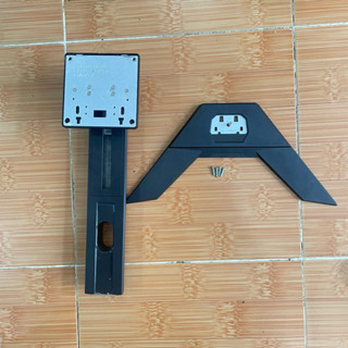  Chân màn hình đa năng gắn màn hình 17 - 32 inch 