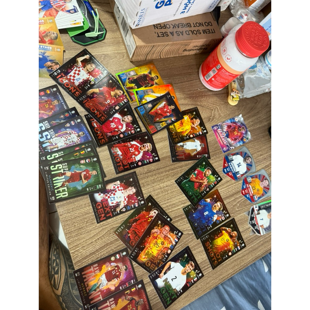 MS73 Thẻ Lẻ Cầu Thủ bóng Đá Match Topps Match Attax  Euro 2024 ( MS 73 )