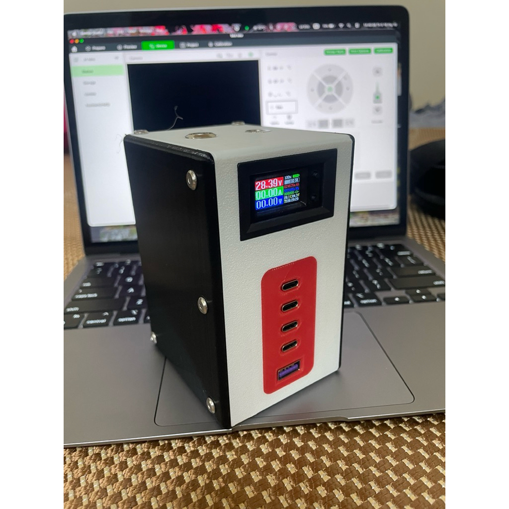 box sạc mạch ugreen 300w hoàn thiện