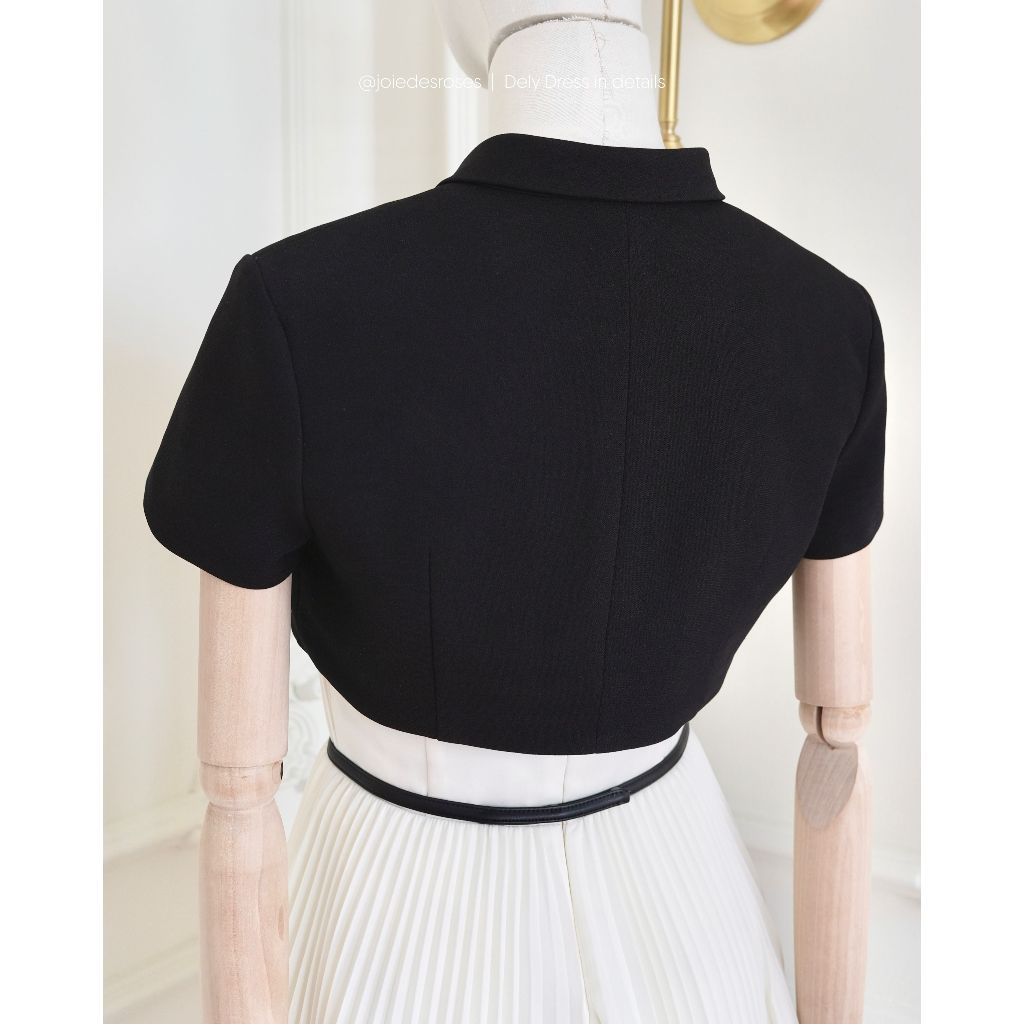 JOIE DES ROSES - Váy liền chiffon dập ly phối đai nơ kèm áo khoác cổ sen tay ngắn DELY DRESS | BigBuy360 - bigbuy360.vn