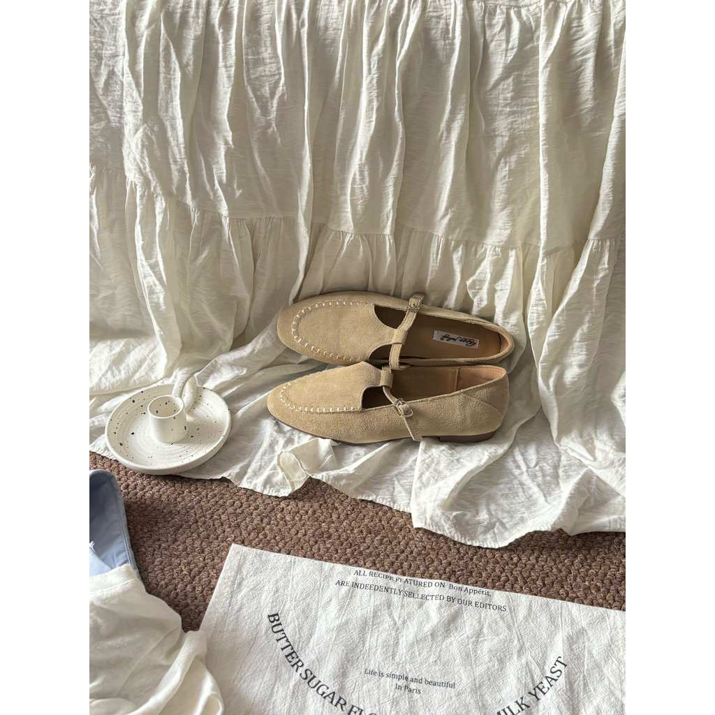 Giày Loafer Da Lộn Happy Feeling – Phong Cách Thanh Lịch Mùa Thu Đông 2025