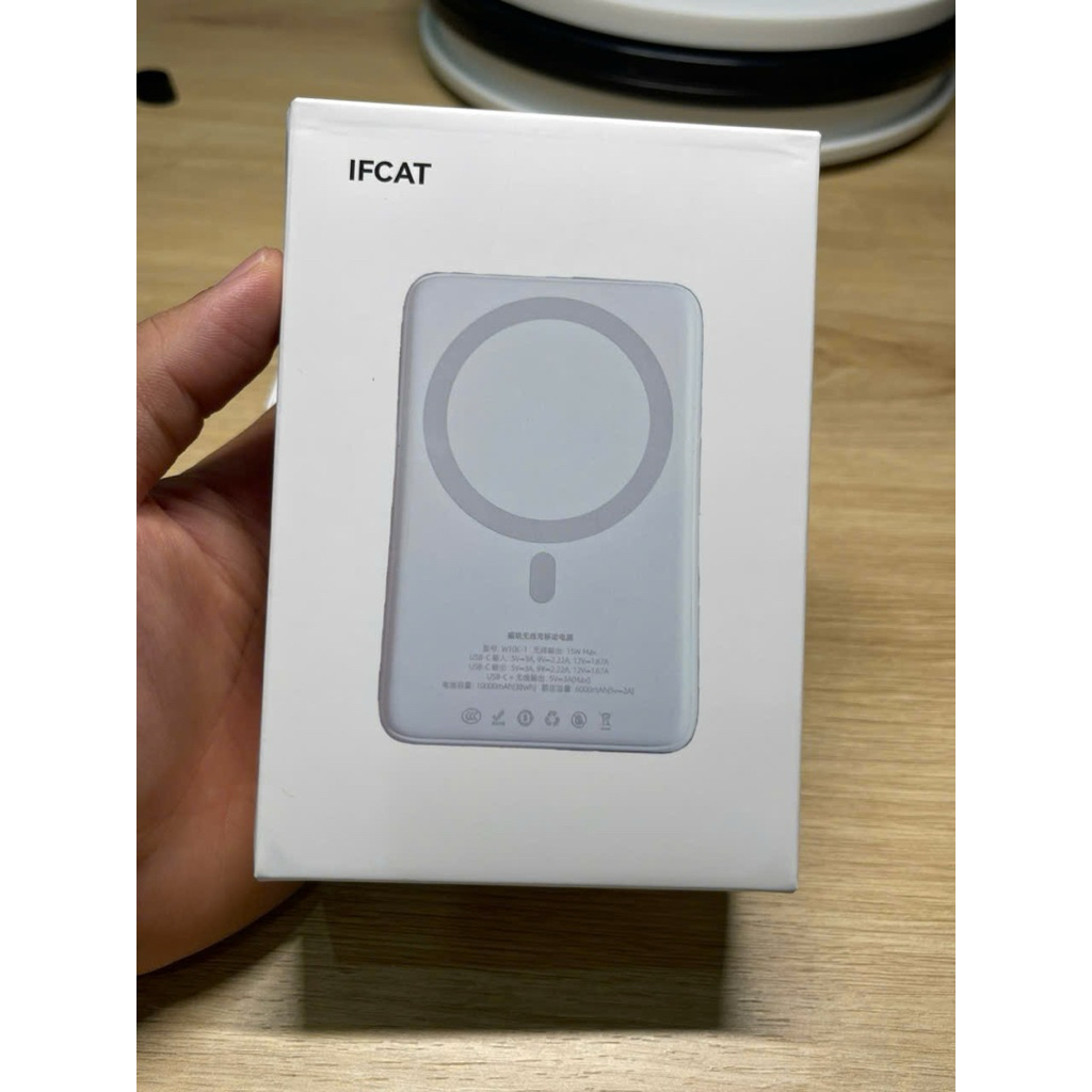 Sạc Dự Phòng Kiêm Sạc Không Dây Mag.safe 10000mah IFCAT - Sạc Nhanh Nhiều Thiết Bị