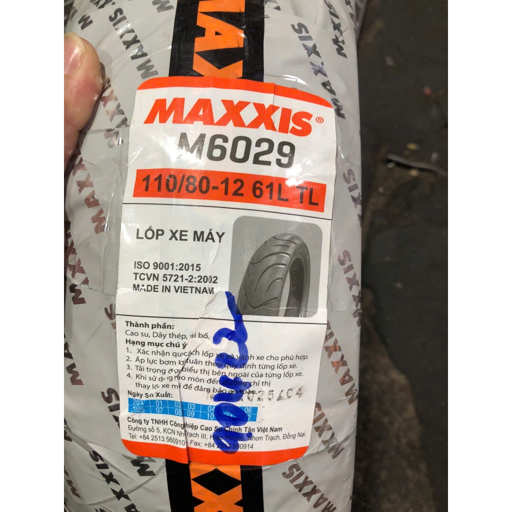 Lốp 110/80-12 chính hãng Maxxis ( vỏ không ruột )