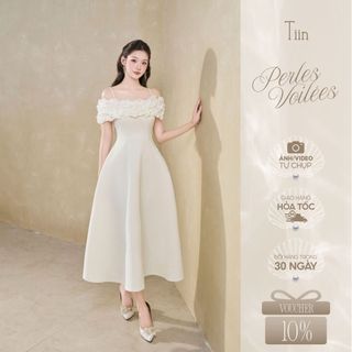  TIINSTORE Váy đầm nữ dự tiệc thiết kế 2 dây ngang vai phối hoa dáng xoè sang chảnh VHN.2507.234 