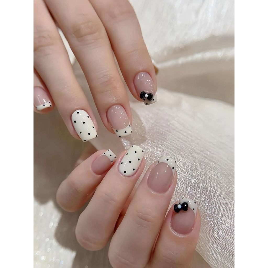 M37 Nail Chấm Bi Nơ Đen