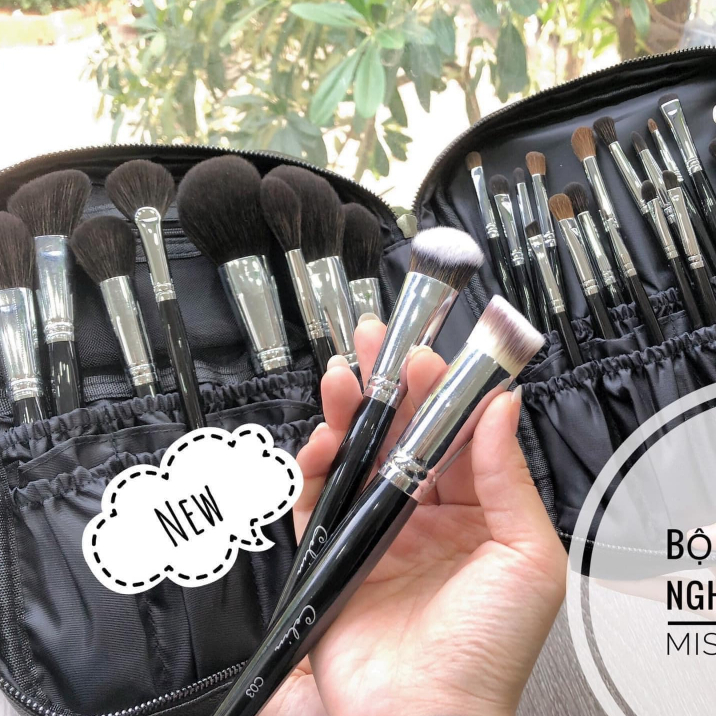 Bộ cọ CELN 30 cây (miss by Celn) bộ cọ makeup chuyện nghiệp