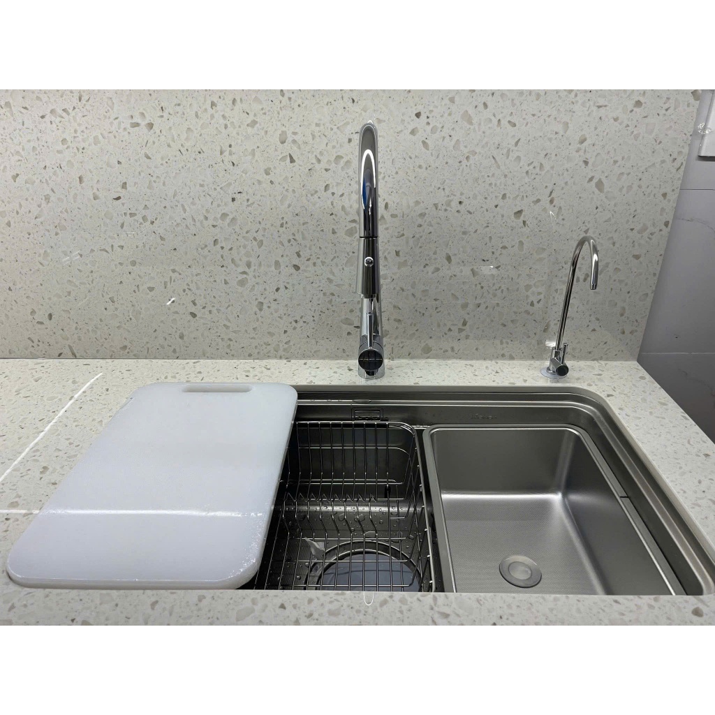 Chậu rửa bát chống xước Workstation Sink KN8347SU Dekor, Chậu 1 hố Konox kích thước 830 x 470 mm