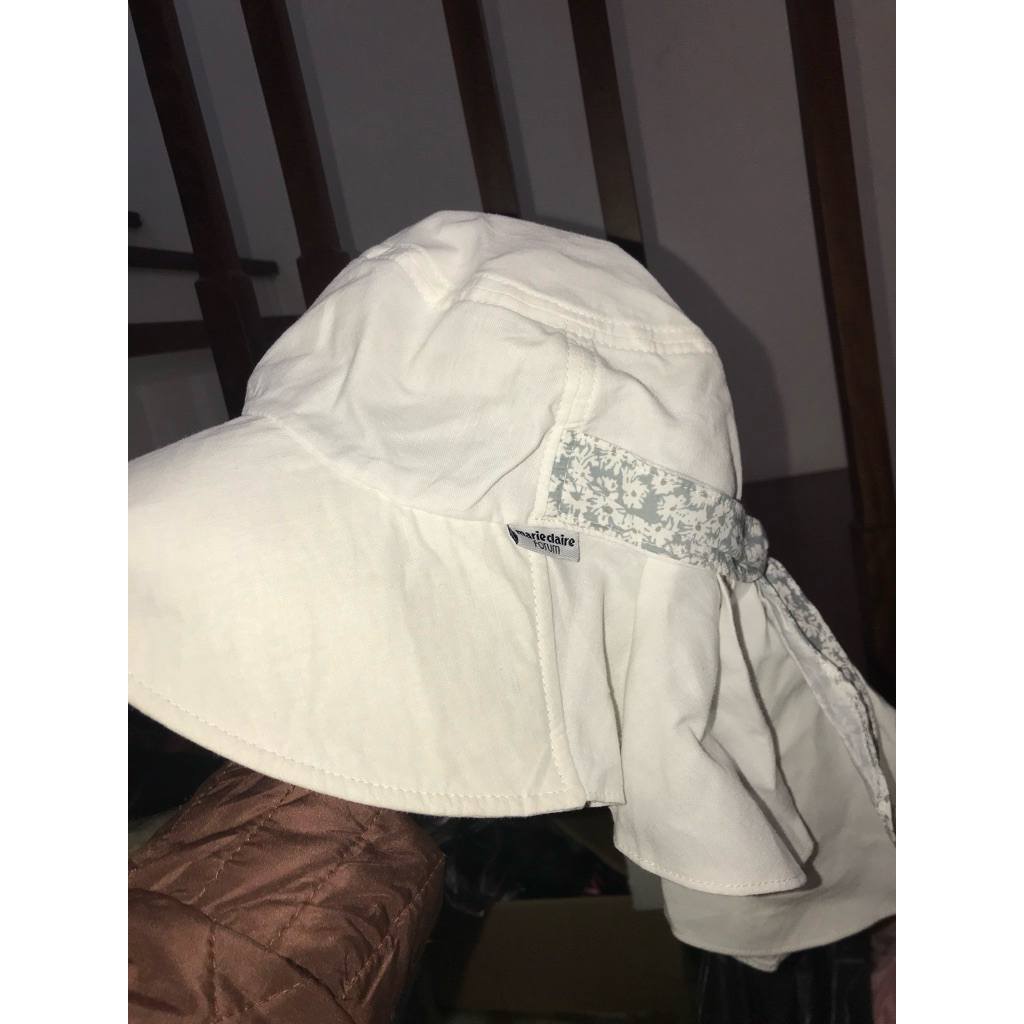 mũ/ nón vành rộng marie claire si nhật