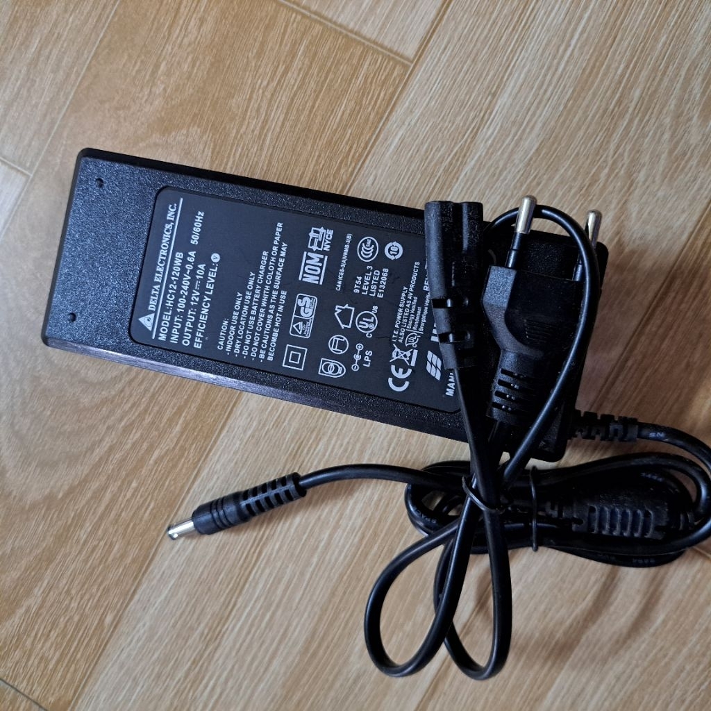 Adapter Delta cho đầu DVD Android xe ô tô 12v10a