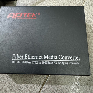 converter APTEK đầu A gigabit đẹp ( qua sử dụng )