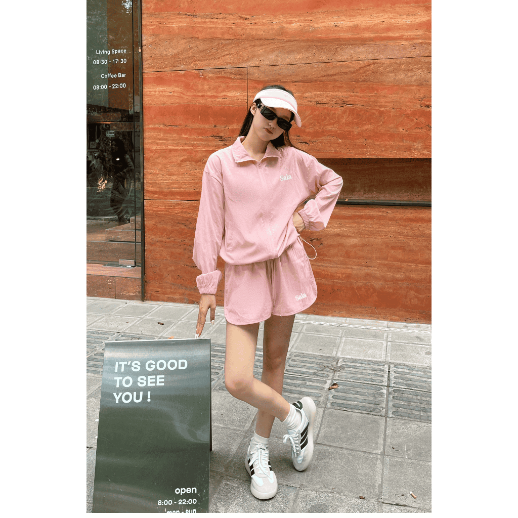 Bộ Áo khoác Gió Dài Tay Mix Quần Shorts Ngắn Trẻ Trung Năng Động - Thời Trang Sành Điệu | BigBuy360 - bigbuy360.vn