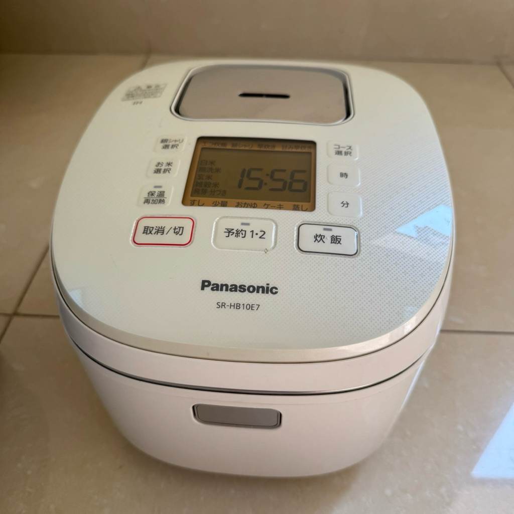 Nồi cơm điện Nhật bãi PANASONIC NP-ZV100BK SR-HB10E7 1L