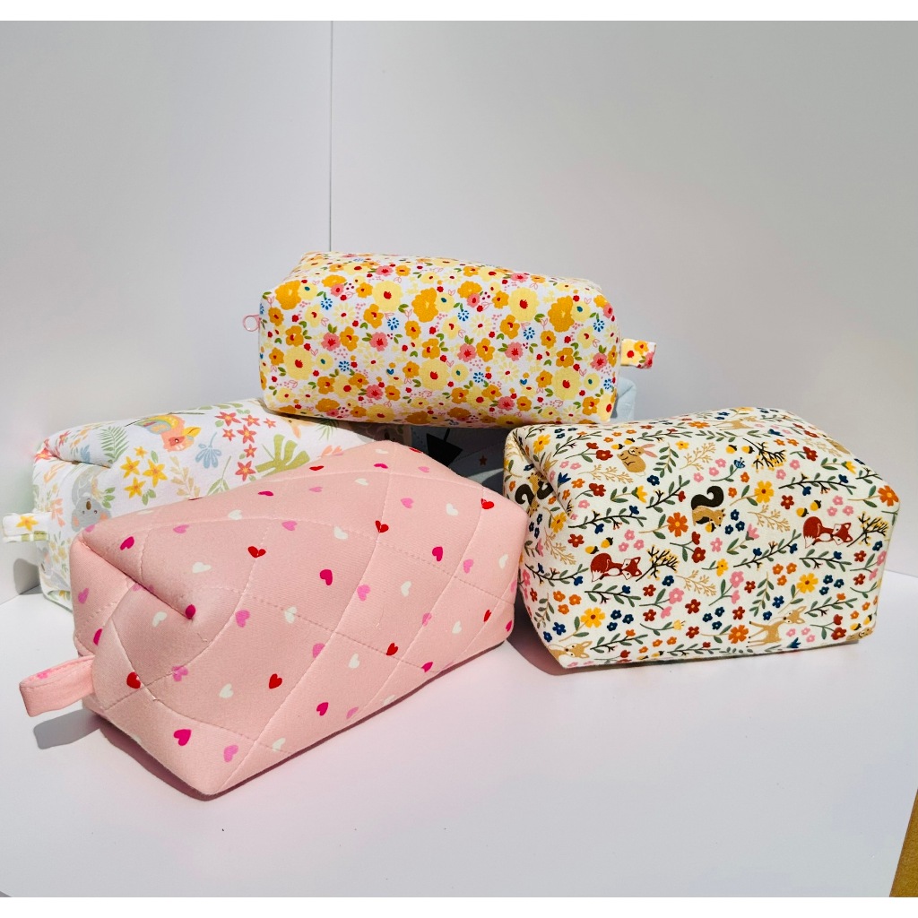 túi đựng makeup đồ Live fashion Pouch makeup hộp bút  đồ dùng cá nhân in họa tiết