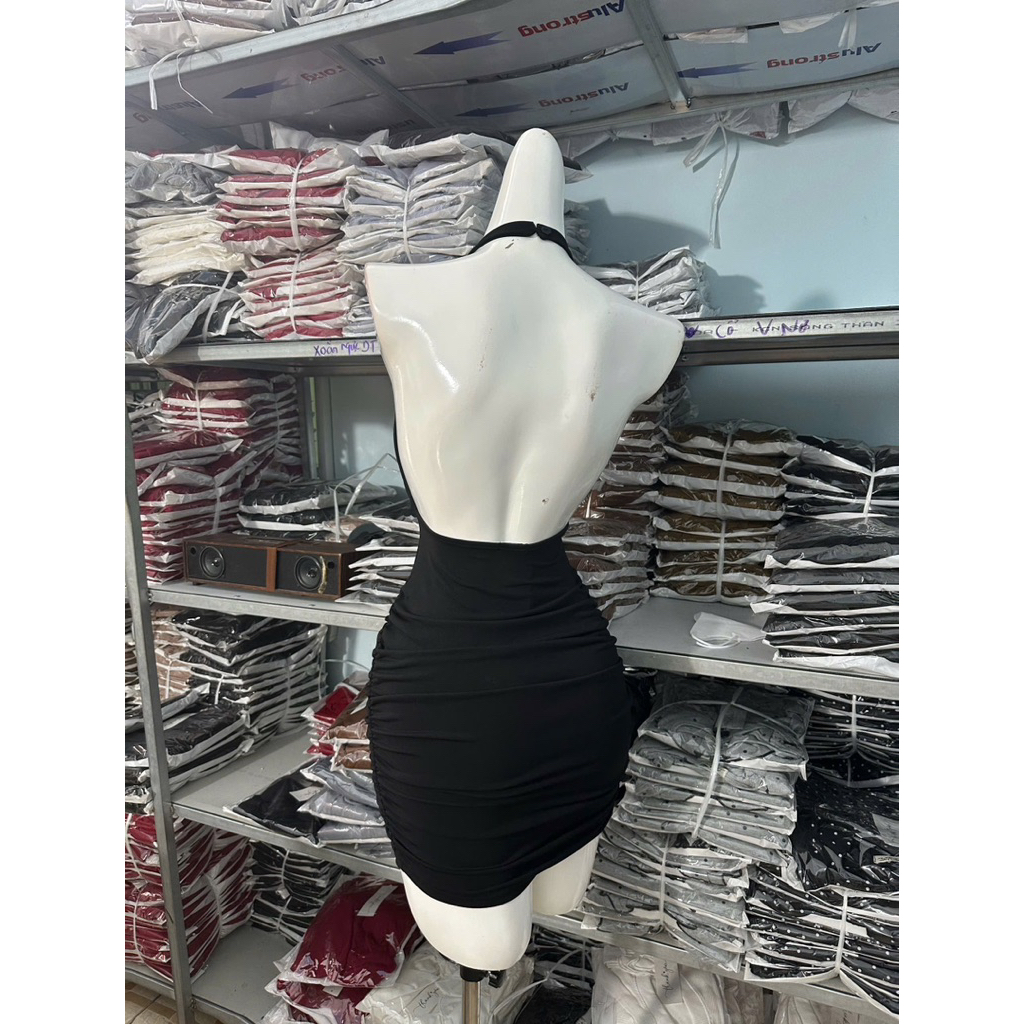[Hình shop/có sẵn]Đầm body yếm khoét lưng sâu gợi cảm[Có Mút] | BigBuy360 - bigbuy360.vn