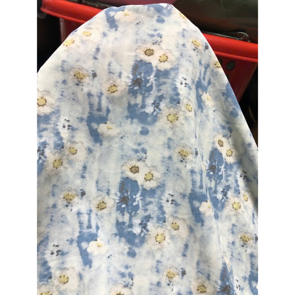 MS264 - Vải Lụa Mango cát hoạ tiết hoa nhí, co giãn