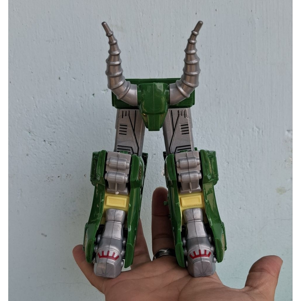 Mô hình đồ chơi siêu nhân gao china. gao trâu xanh.