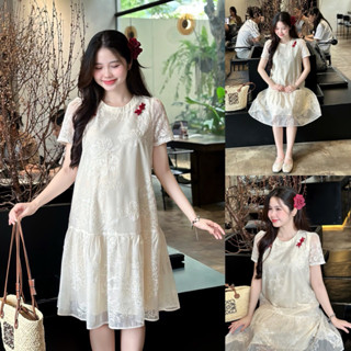  EVERMOM l Đầm bầu Moly thêu hoa đính 2 nơ đỏ cổ tròn form đuôi cá trẻ trung thanh lịch  2 lớp  