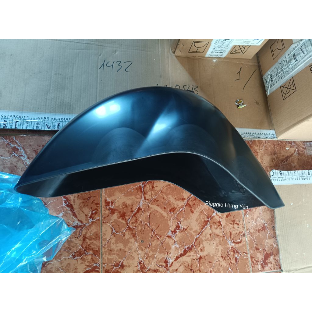 chắn bùn bánh chước vespa gts, dè chước vespa gts