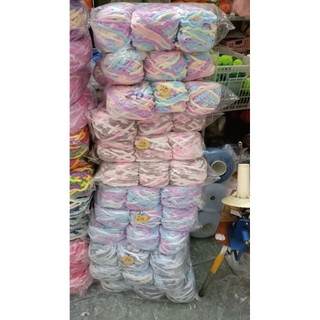 Len nhung đũa màu trơn, màu loang sợi to. cuộn 100g.