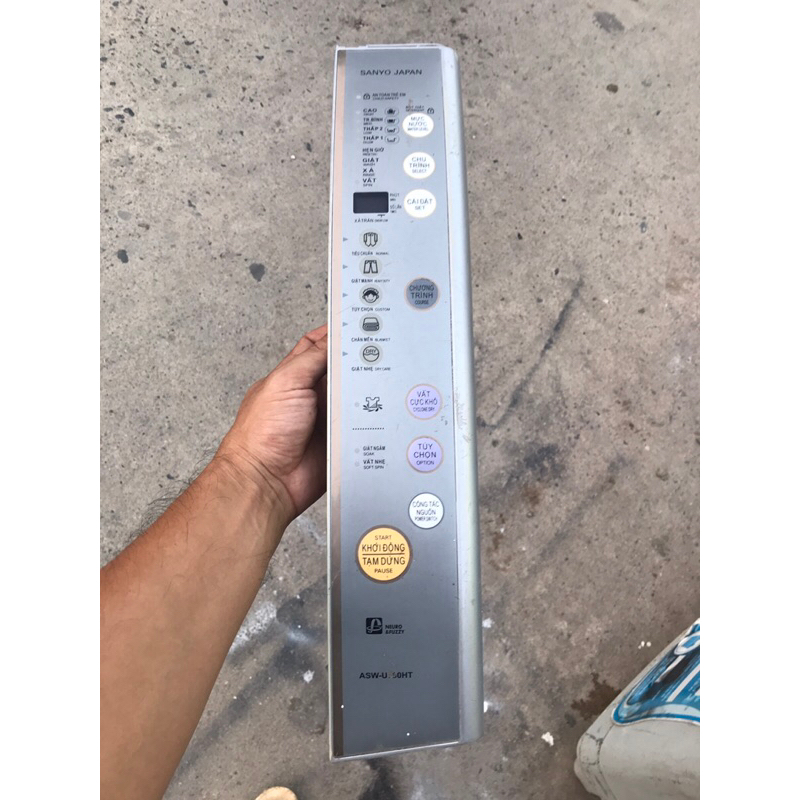 Bo mạch zin máy giặt Sanyo ASW-U780HT cũ tốt tháo máy(có bị chảy keo và cắt mất zắc cắm)