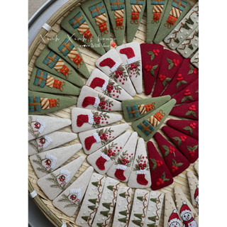 Kẹp tóc thêu tay giáng sinh cutie (handmade)