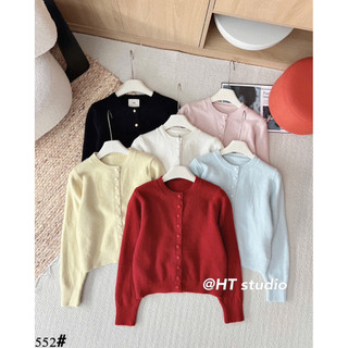   Hương Muối  Áo cardigan len trơn len xù nhiều cúc bọc form nhỏ 