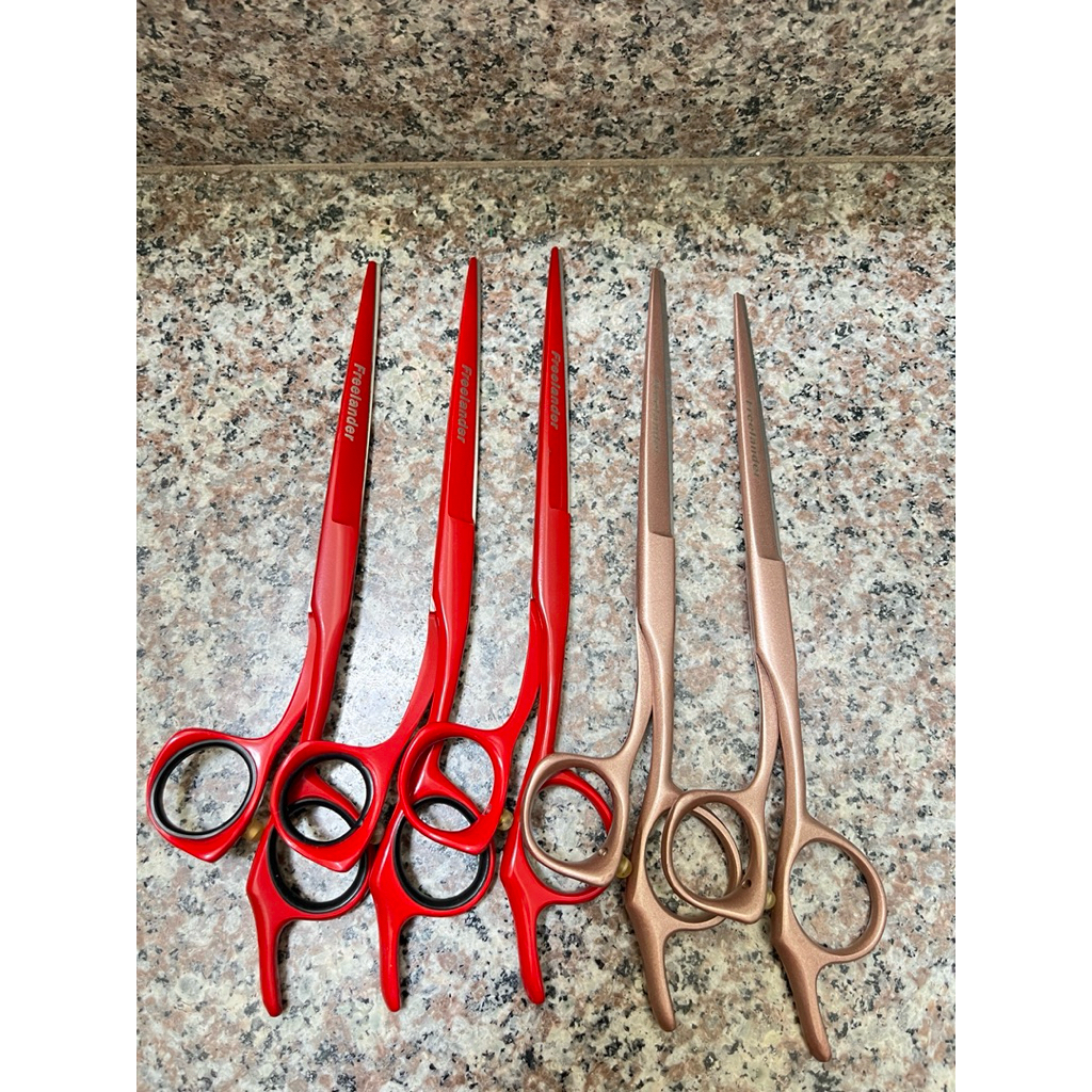 Kéo cắt tóc Nhật 7 inch FREELANDER mũi nhọn