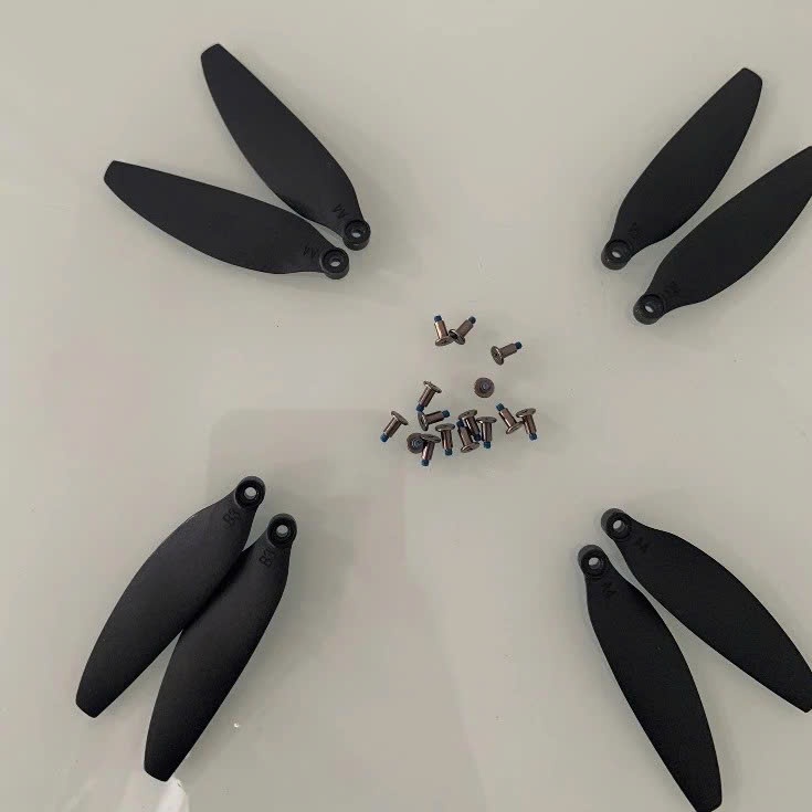 Flycam E88 Pro, camera 4K, bay ổn định, phù hợp quay du lịch và tập chơi, cánh thay thế, Plycam